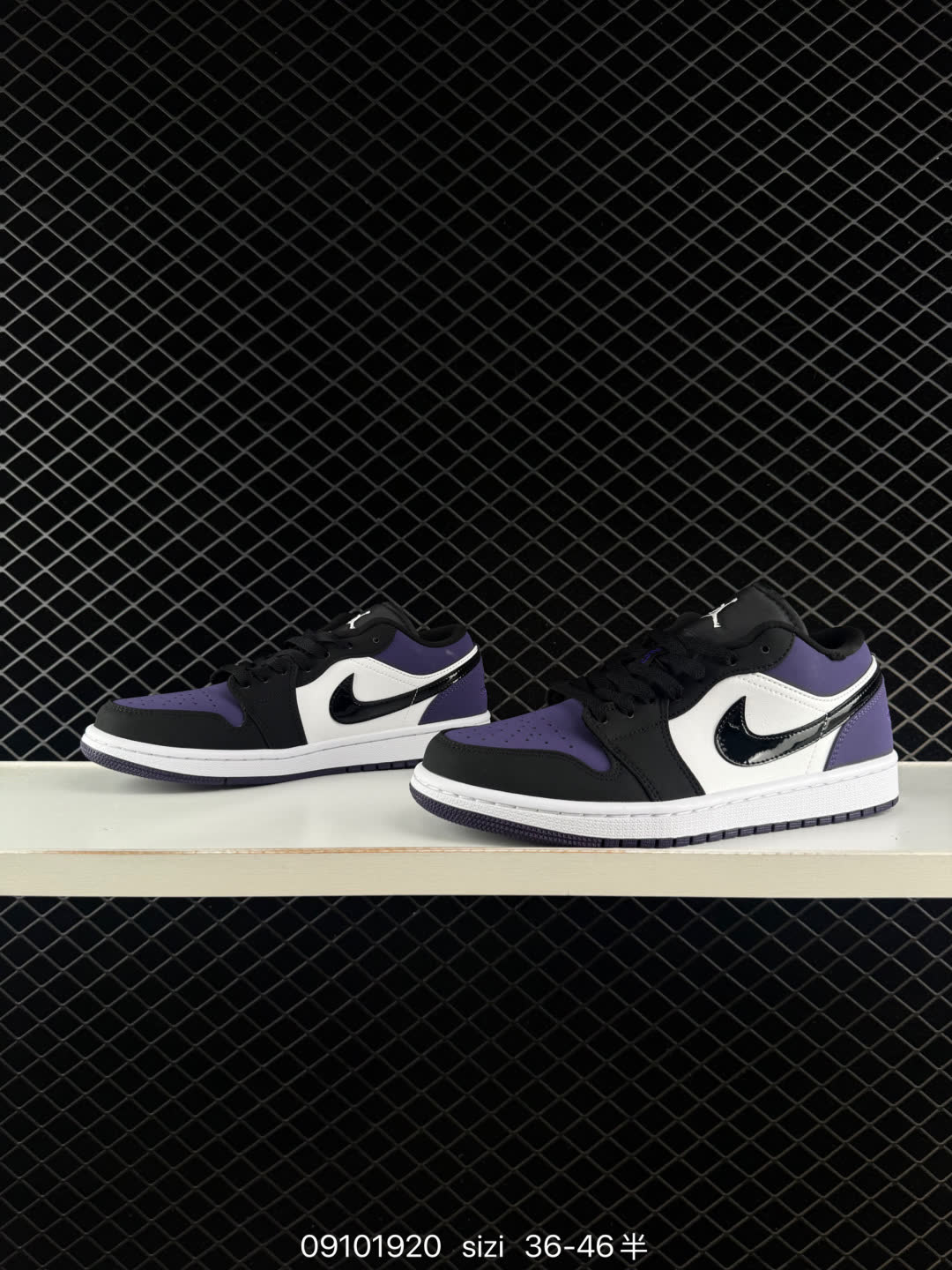 Nike Air Jordan 1 Low OG AJ1-553558-146